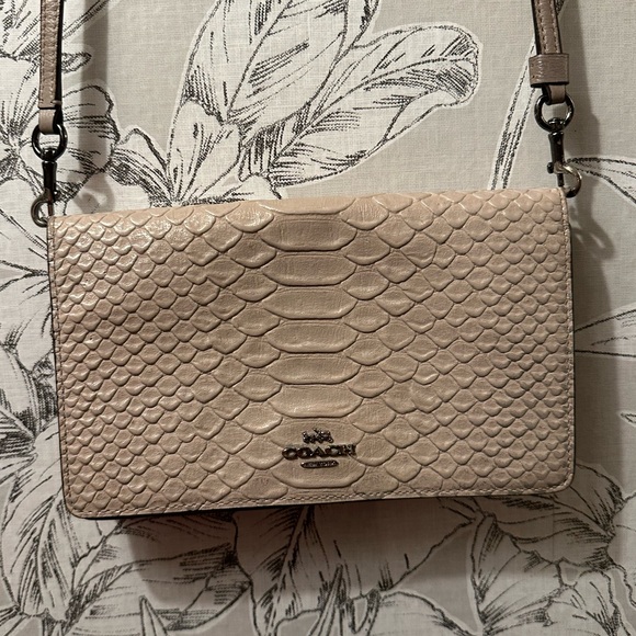 Coach Foldover Clutch Crossbody in Textured Reptile-Print - Picture 4 of 11